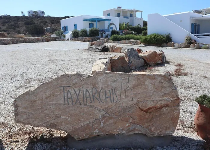 Taxiarchis Apartament Agios Georgios (Irakleia)