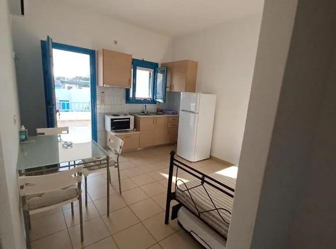 Taxiarchis * Agios Georgios (Irakleia)