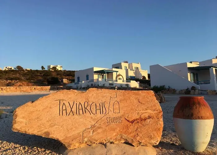 公寓 Taxiarchis *